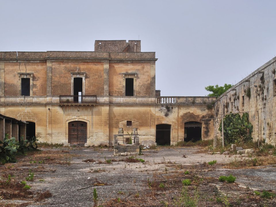 Masseria da ristrutturare in vendita nel Salento curata da Fine Aptitude per la vendita 02