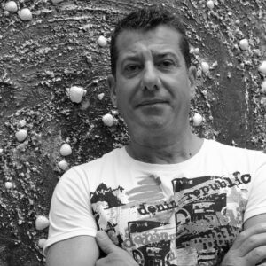 Giò cofano artista salentino ritratto